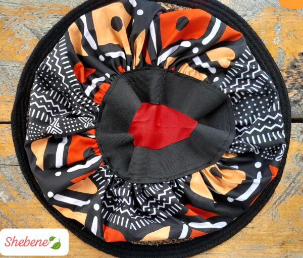 Bonnet en Satin & en Pagne